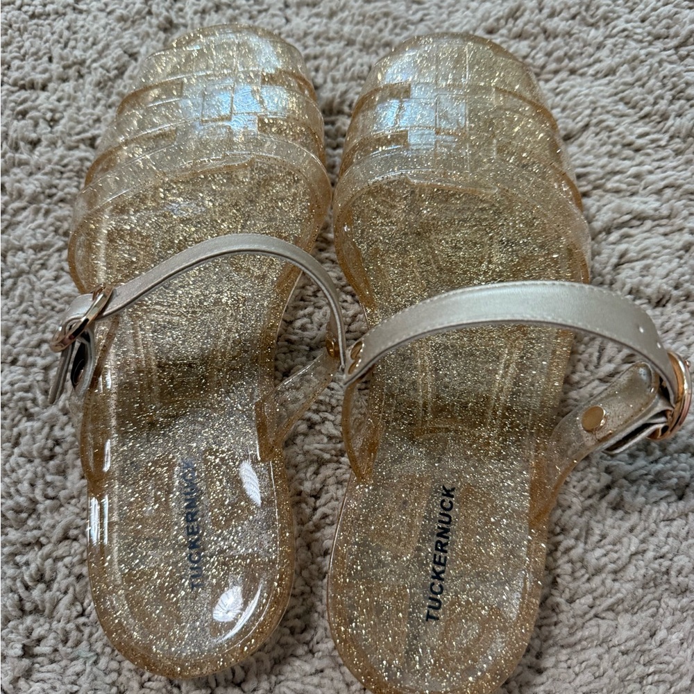 Tuckernuck - Champagne Glitter Riley Jelly Sandals - 8/9 - NEW